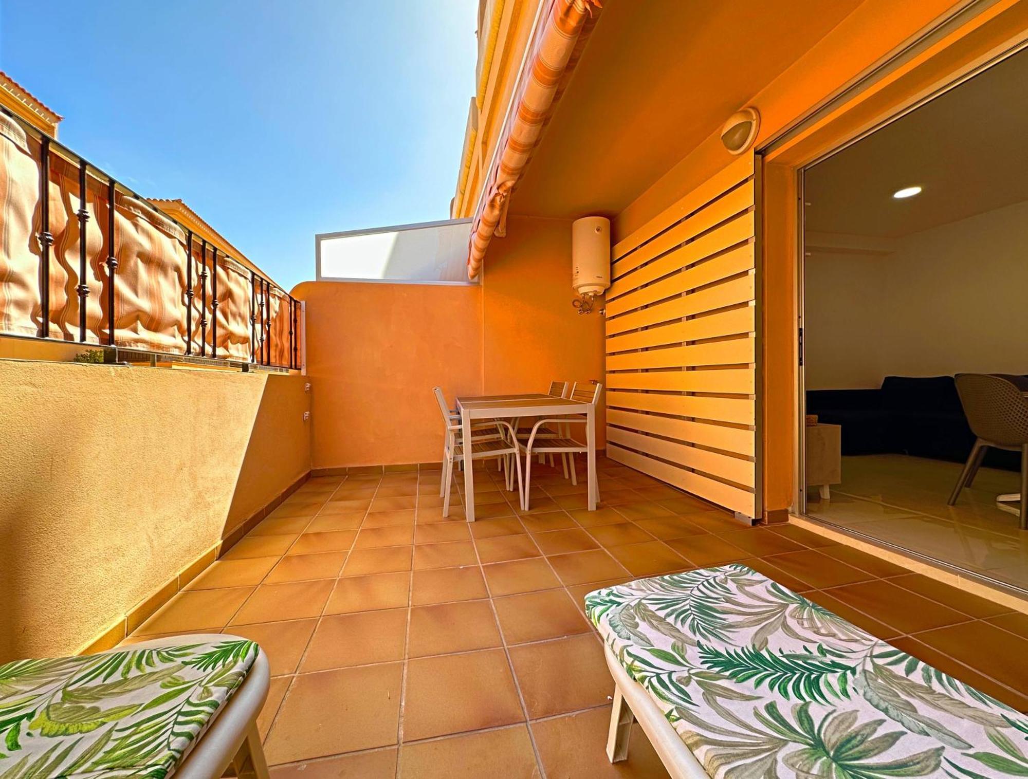 Los Cristianos Piscina Y Terraza Eksteriør bilde