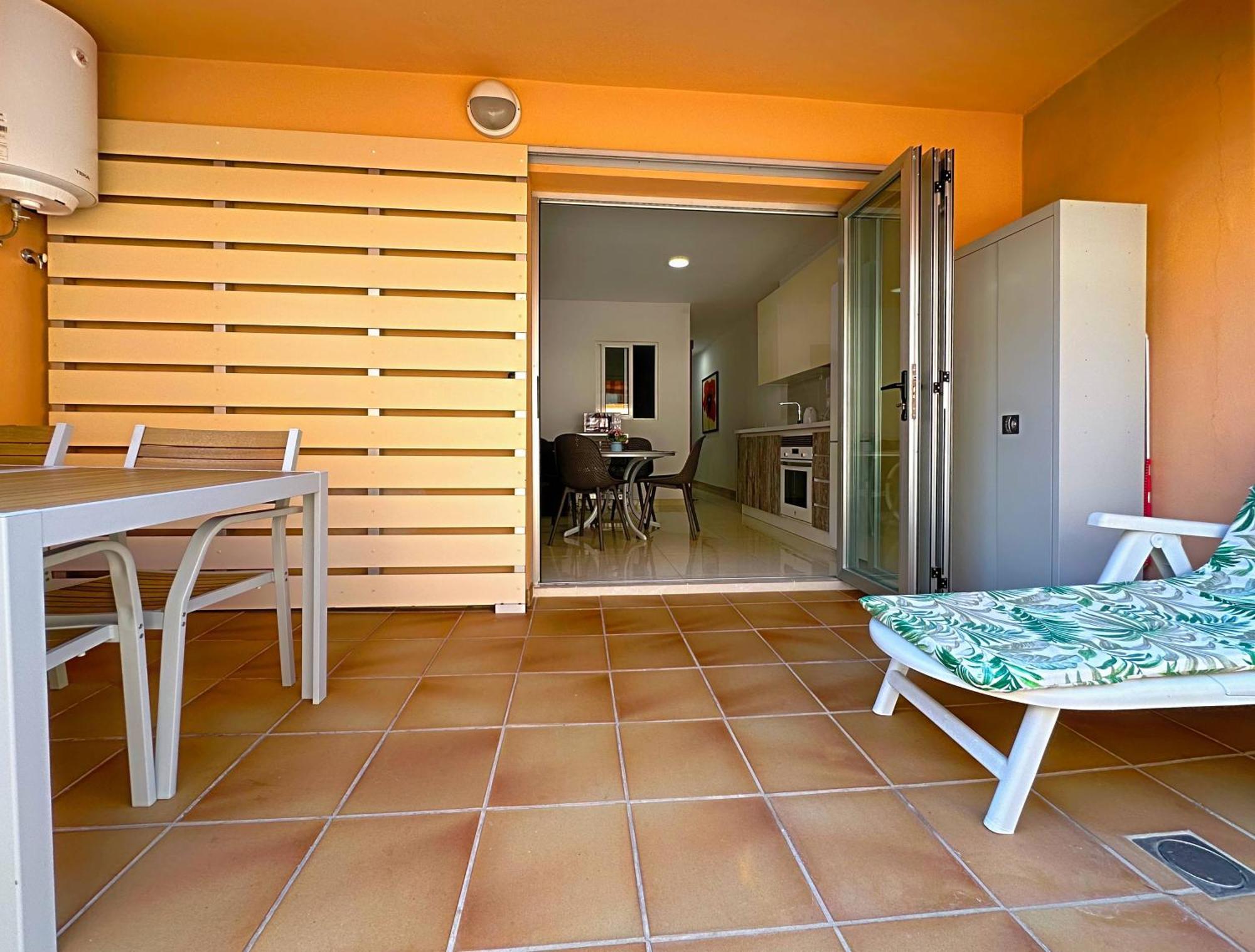 Los Cristianos Piscina Y Terraza Eksteriør bilde
